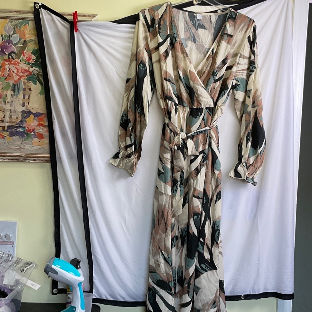 Elegant Multicolor Midi Dress